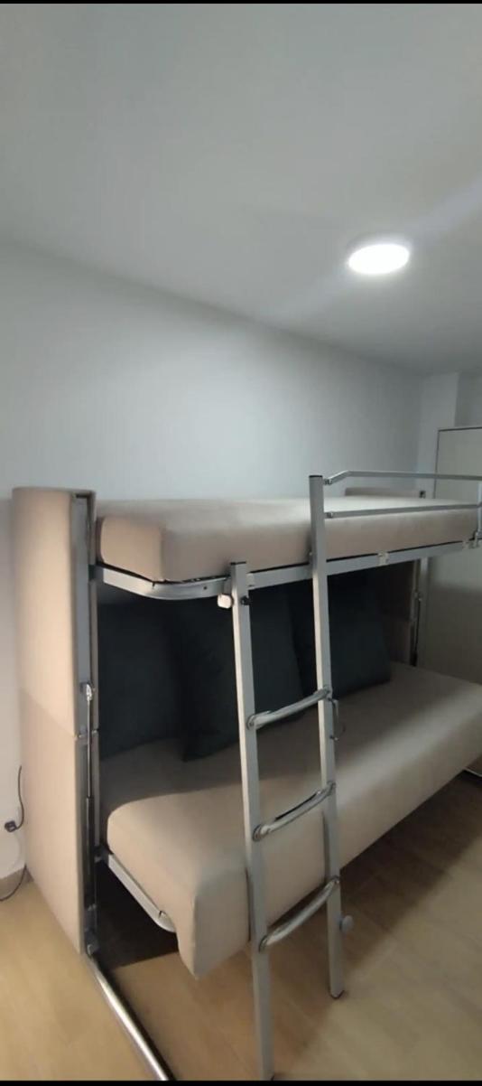 Ferienwohnung Apartamento Entero Juzgados Alicante Exterior foto